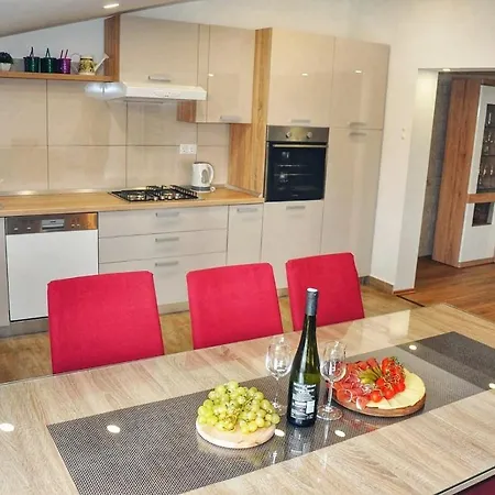 Appartement Doni *